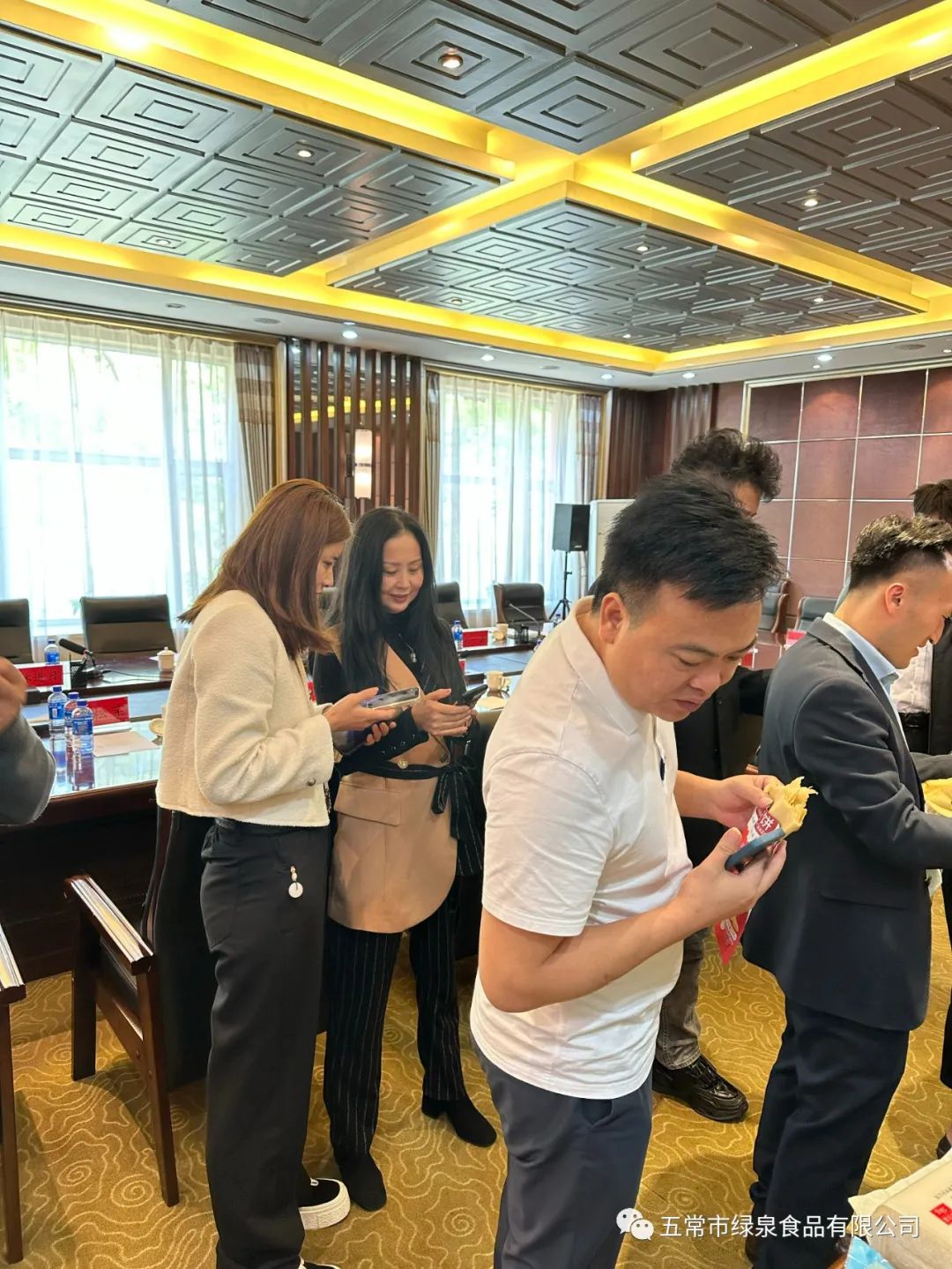 1683527262167344.jpg 4.jpg